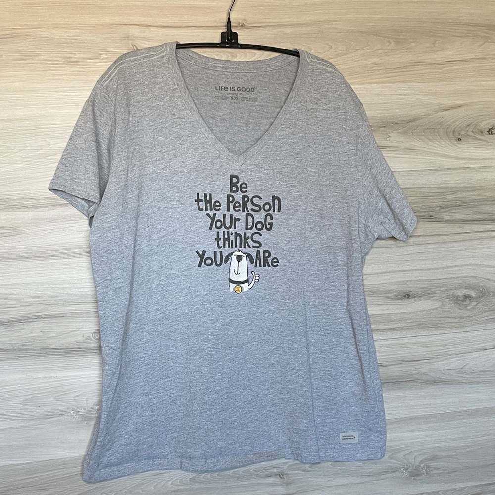 Women’s SS V Neck Graphic Tee by Life is Good, Heather Gray